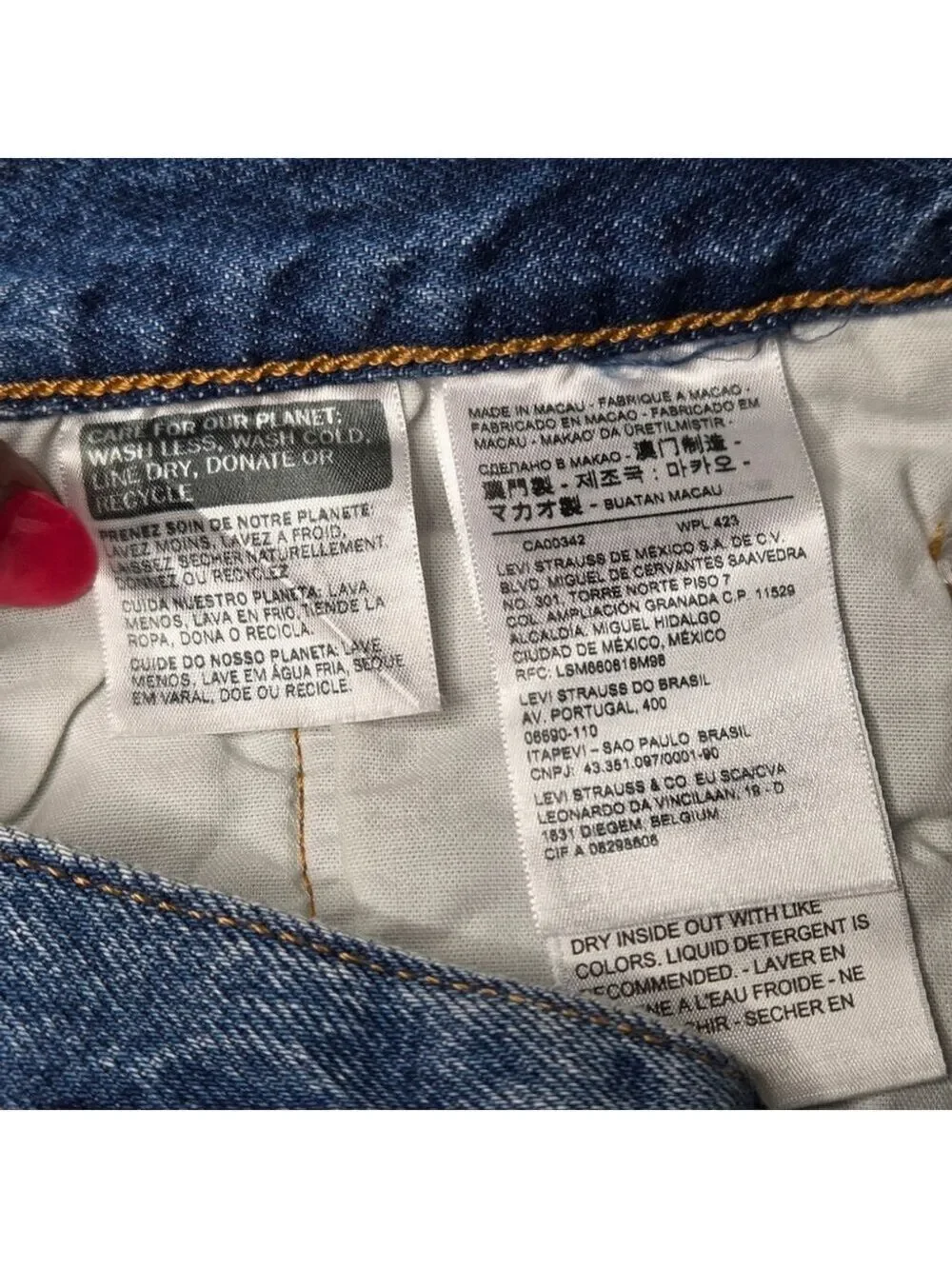 Levi's 501 Original Style Premium Denim High Rise Shorts Cut Off Women's Size 31 - Picture 16 of 16